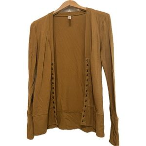 Long cardigan with snap closures